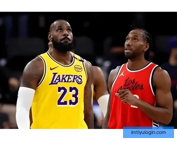 勇士今夏计划全力引援詹姆斯或小卡 目标打造全新核心阵容